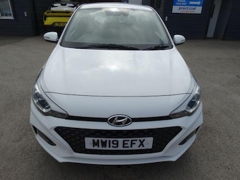 Used Hyundai i20 2019 for sale - 79222918: Photo