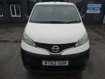 Used Nissan NV200 2013 for sale - 77008080: Photo