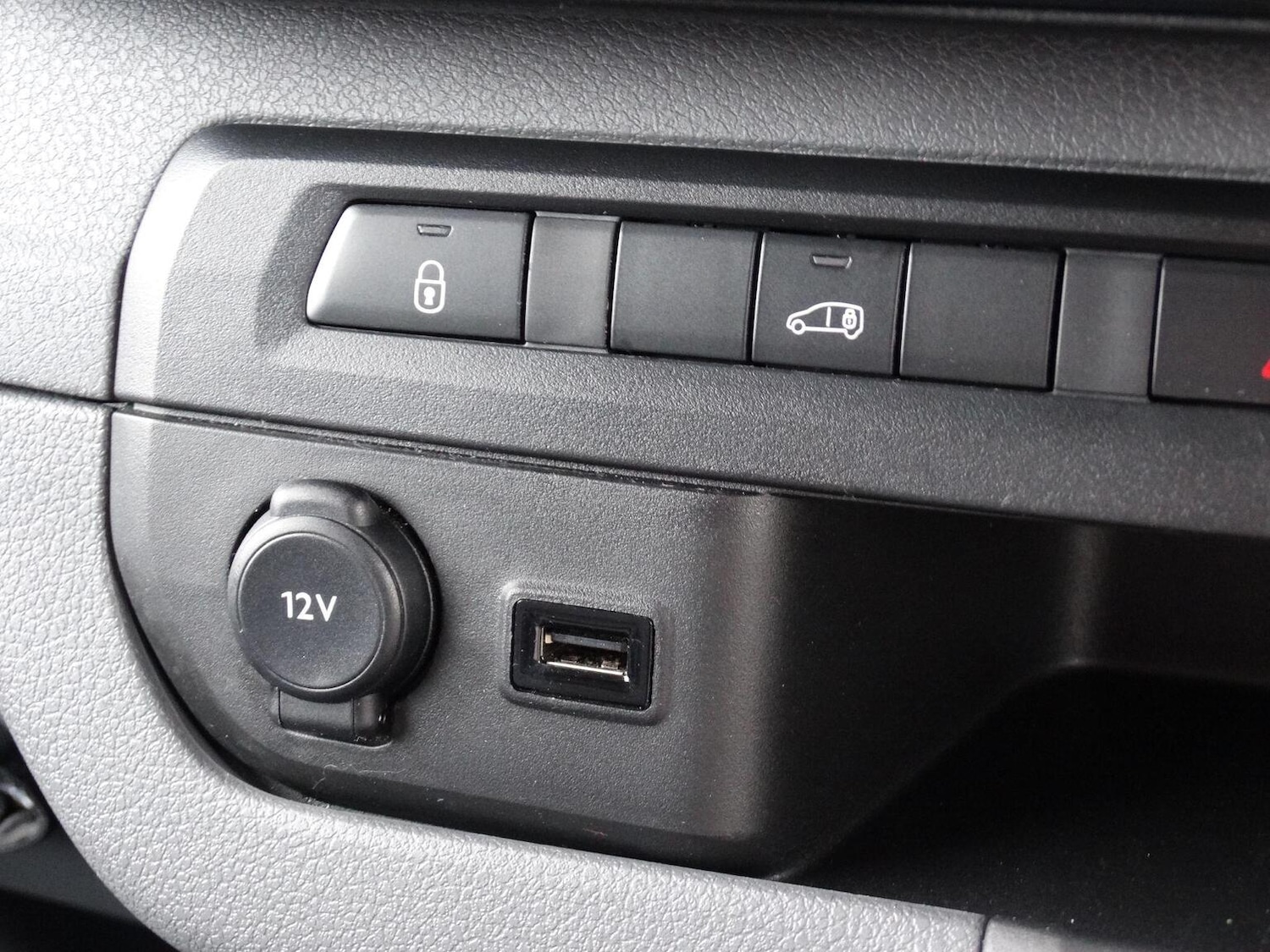 Used Vauxhall Vivaro 2020 for sale - 77535958: Photo 30