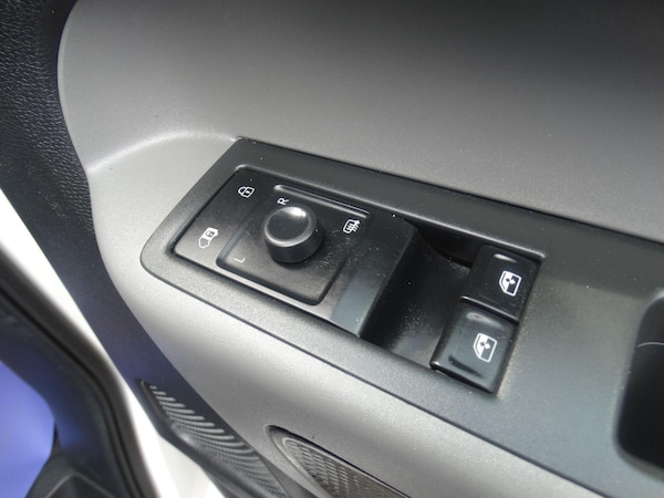 Used Volkswagen ID. Buzz Cargo 2024 for sale - 75153815: Photo 27