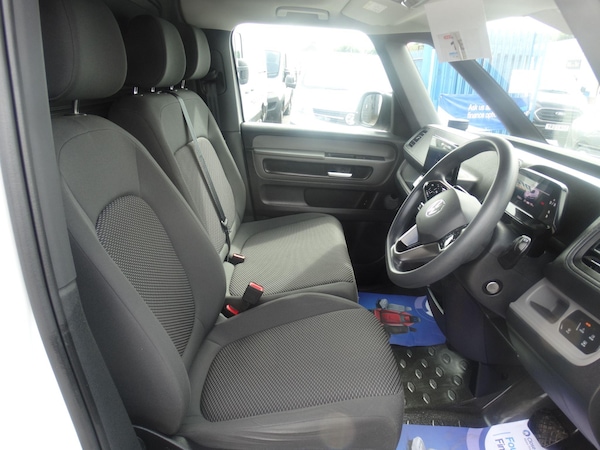 Used Volkswagen ID. Buzz Cargo 2024 for sale - 75153815: Photo 9