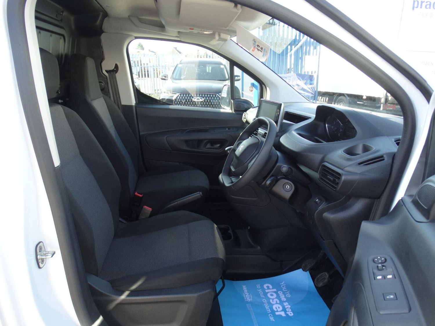 Used Peugeot Partner 2023 for sale - 77749921: Photo 9