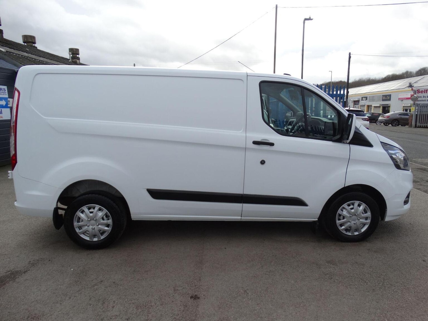 Used Ford Transit Custom 2023 for sale - 77643760: Photo 5