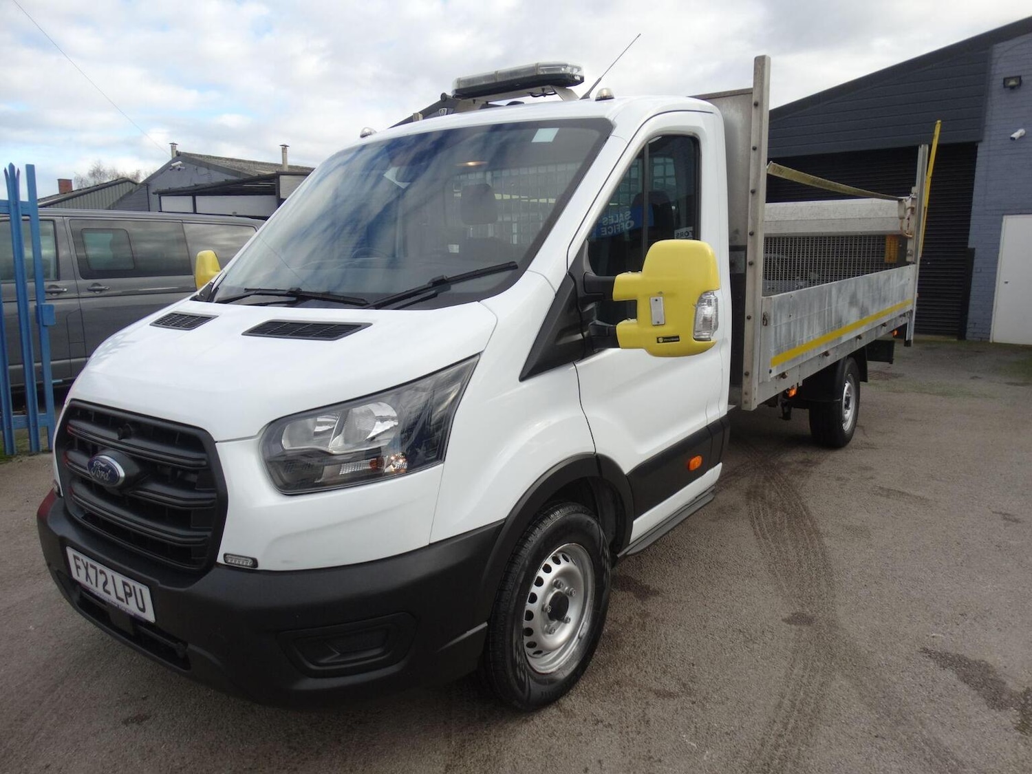 Used Ford Transit 2022 for sale - 76649630: Photo 1