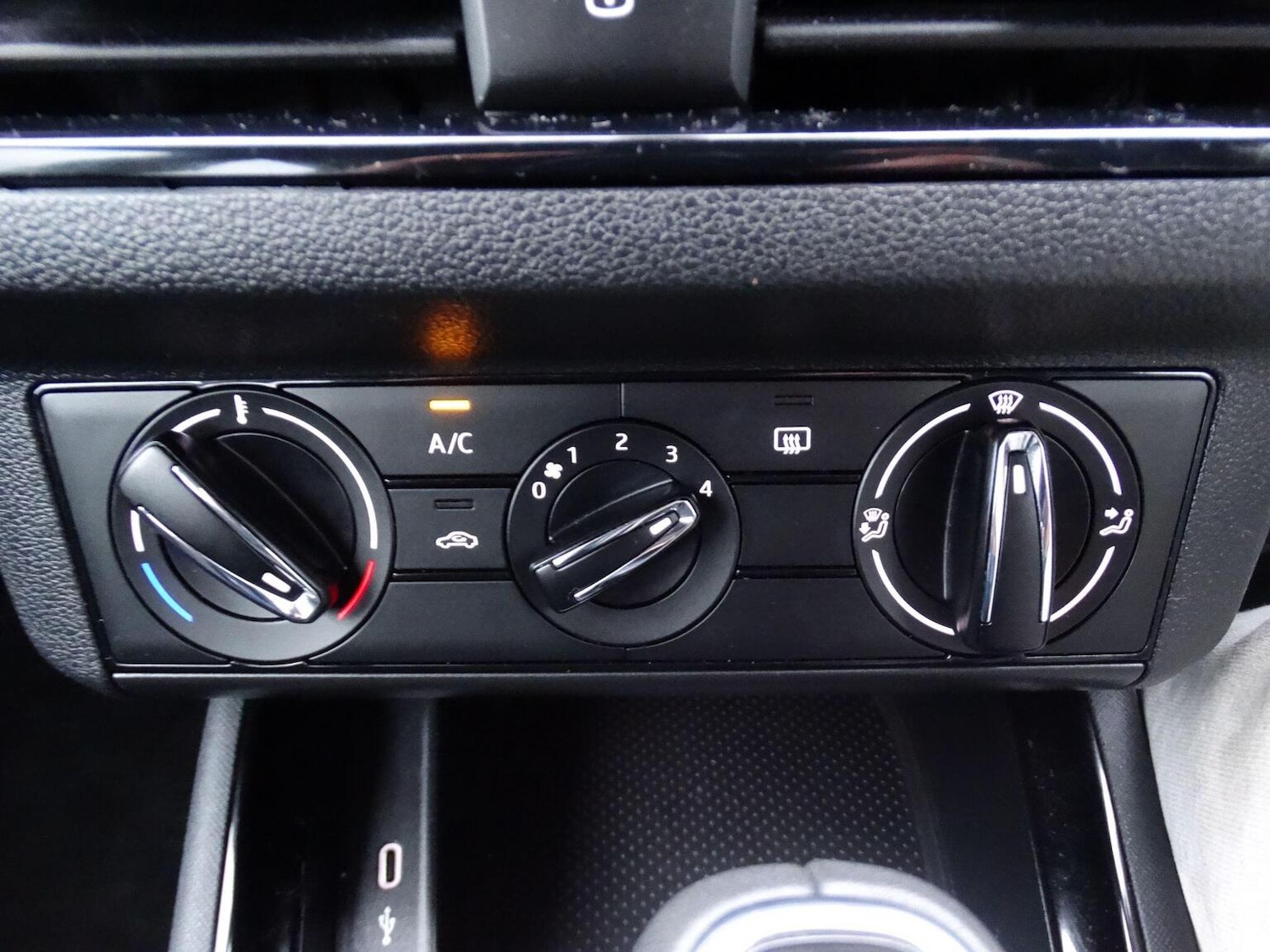 Used Skoda Kamiq 2022 for sale - 77423382: Photo 23