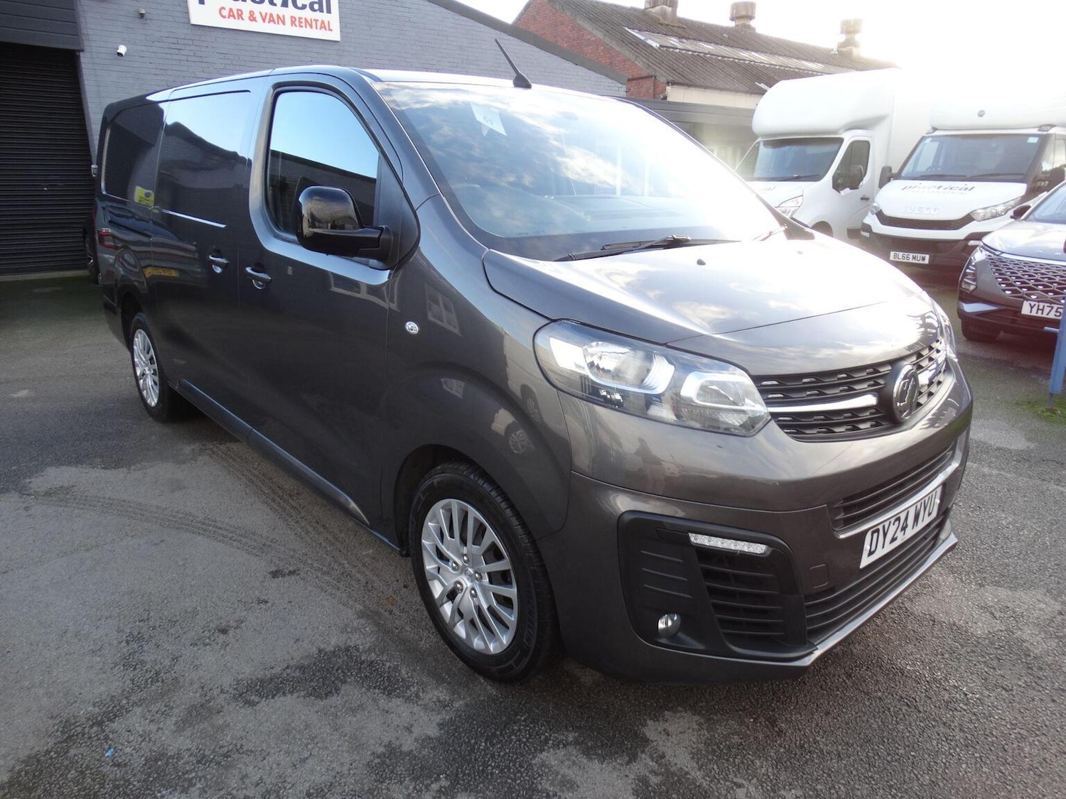 Used Vauxhall Vivaro 2024 for sale - 76918450: Photo 3