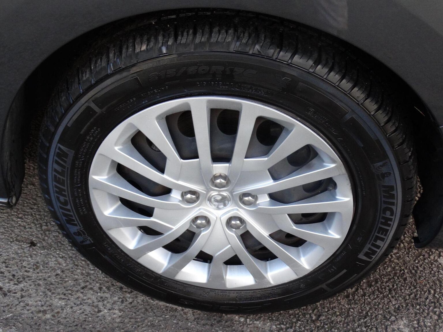 Used Vauxhall Vivaro 2024 for sale - 76918450: Photo 32