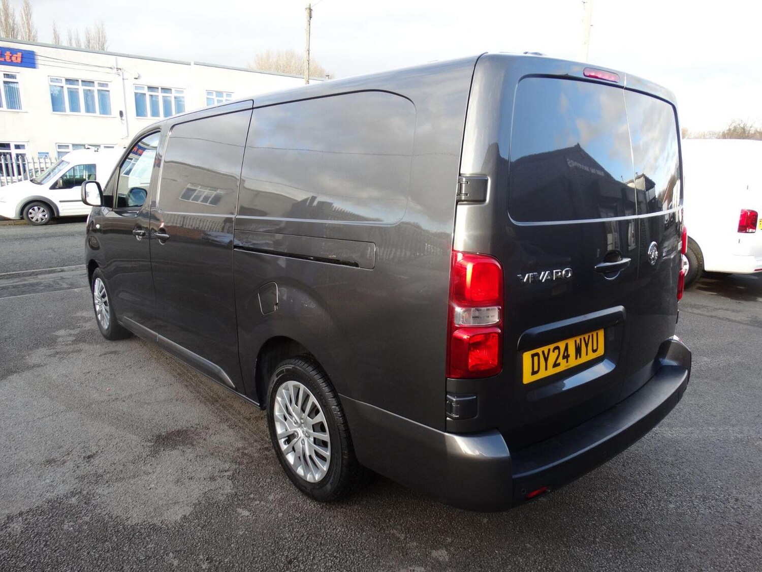 Used Vauxhall Vivaro 2024 for sale - 76918450: Photo 6