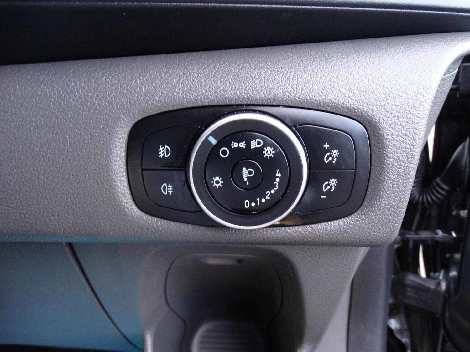 Used Ford Transit Custom 2023 for sale - 76741345: Photo 32