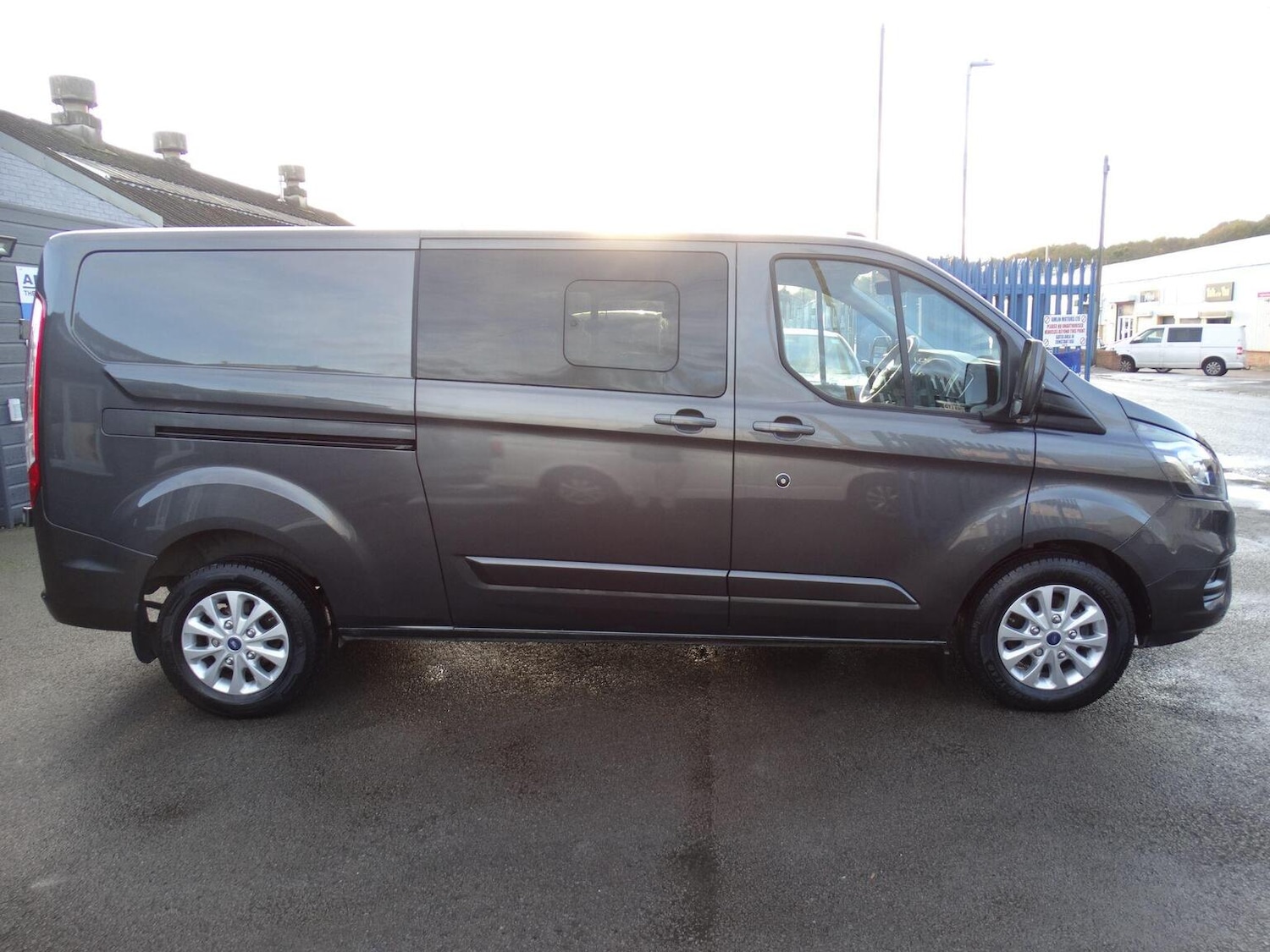 Used Ford Transit Custom 2023 for sale - 76741345: Photo 5