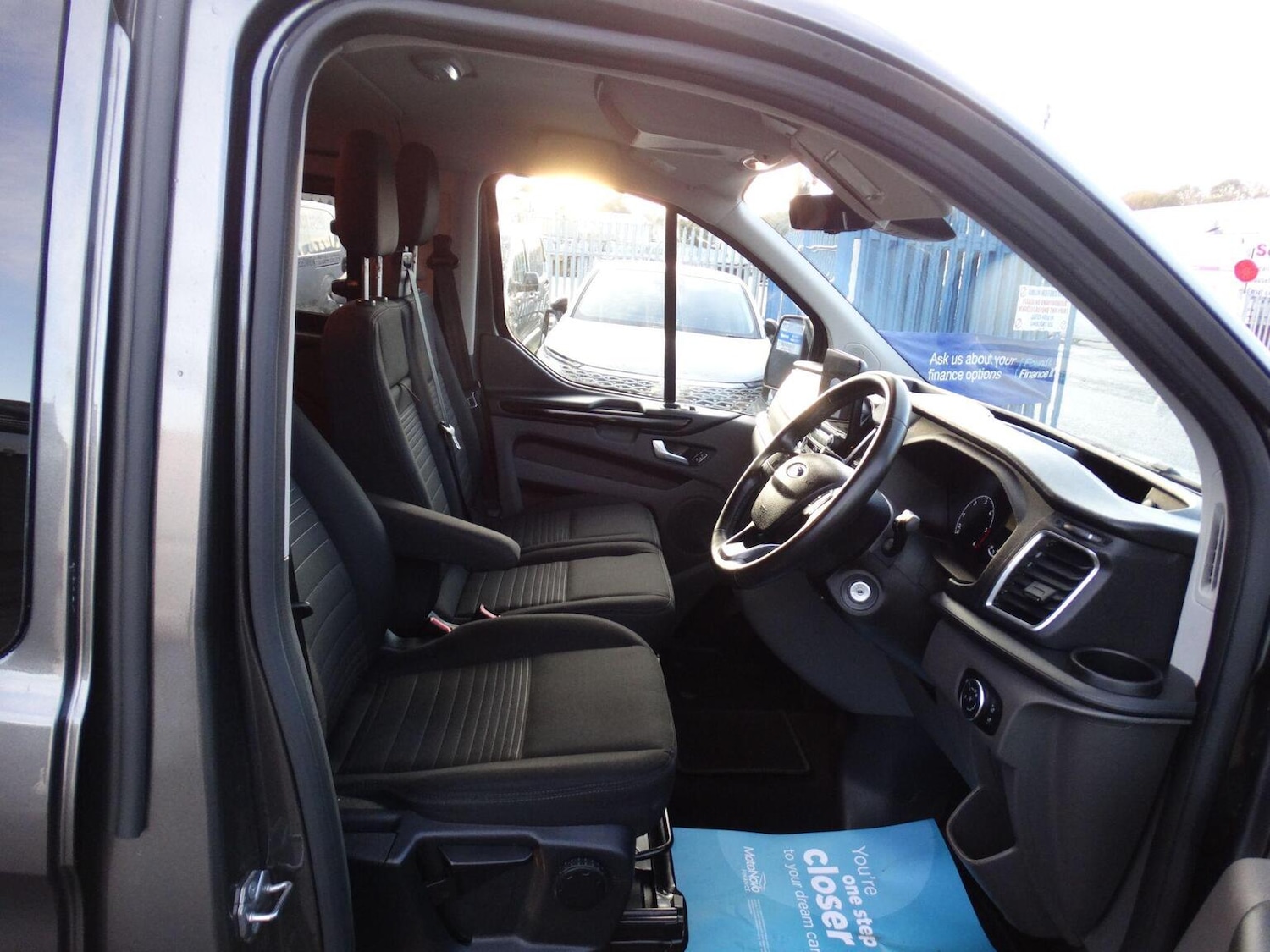 Used Ford Transit Custom 2023 for sale - 76741345: Photo 9