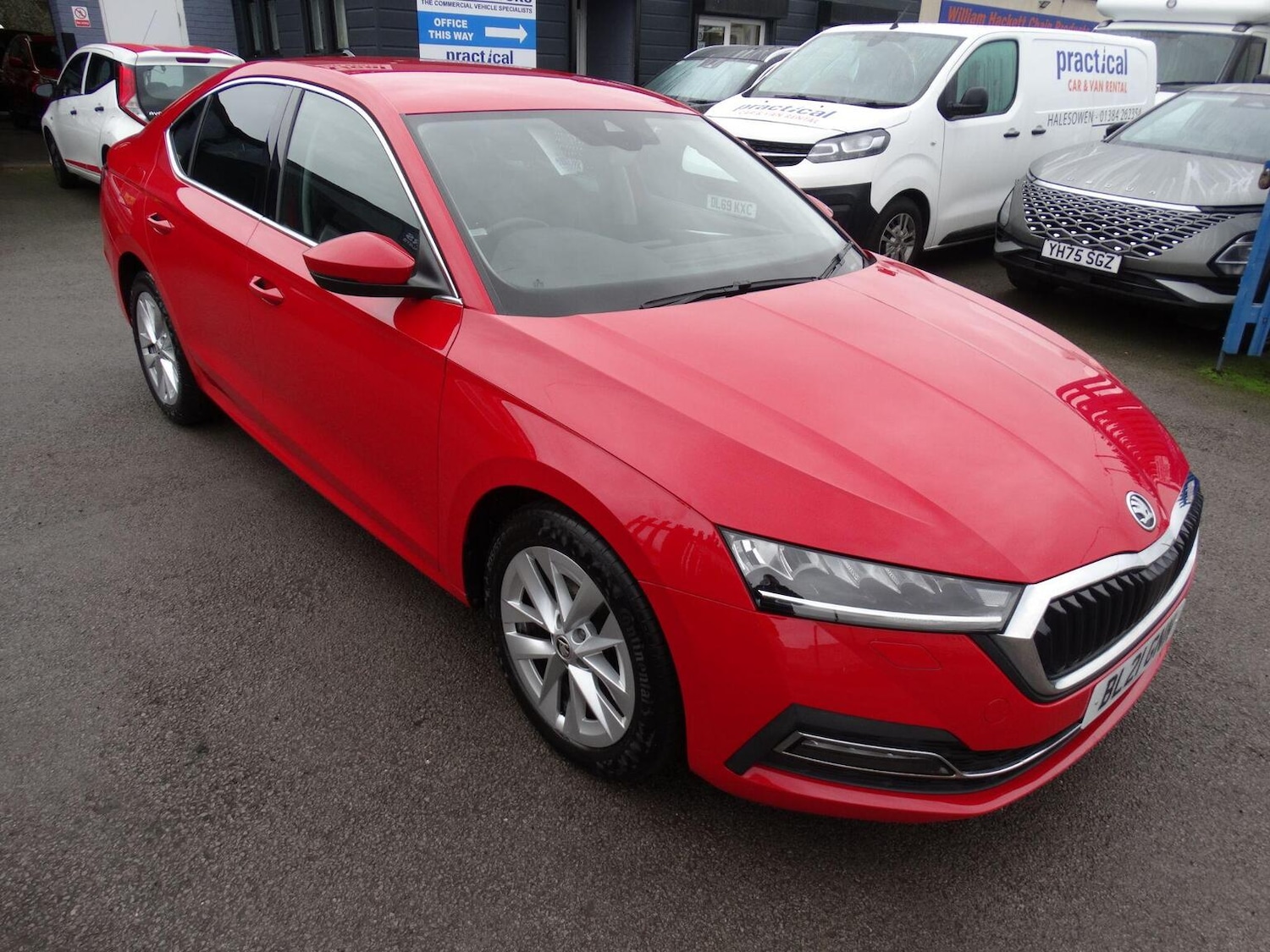 Used Skoda Octavia 2021 for sale - 77077121: Photo 3