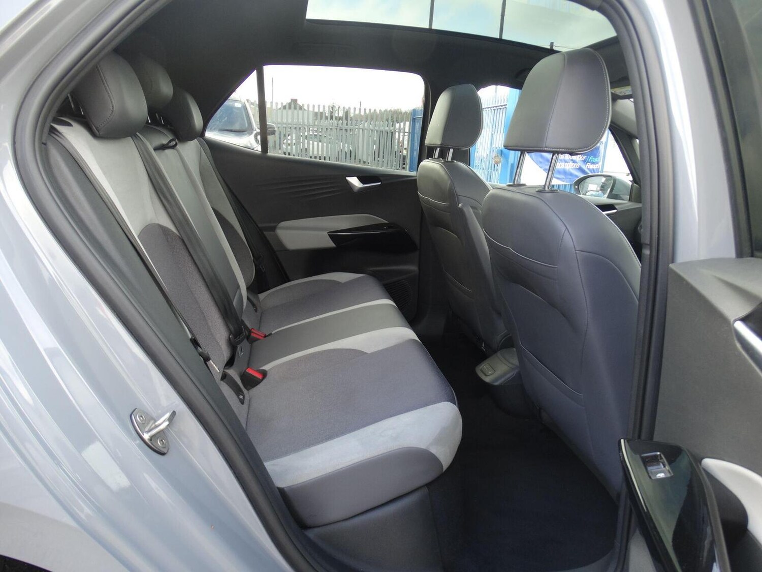 Used Volkswagen ID.3 2021 for sale - 77968619: Photo 10