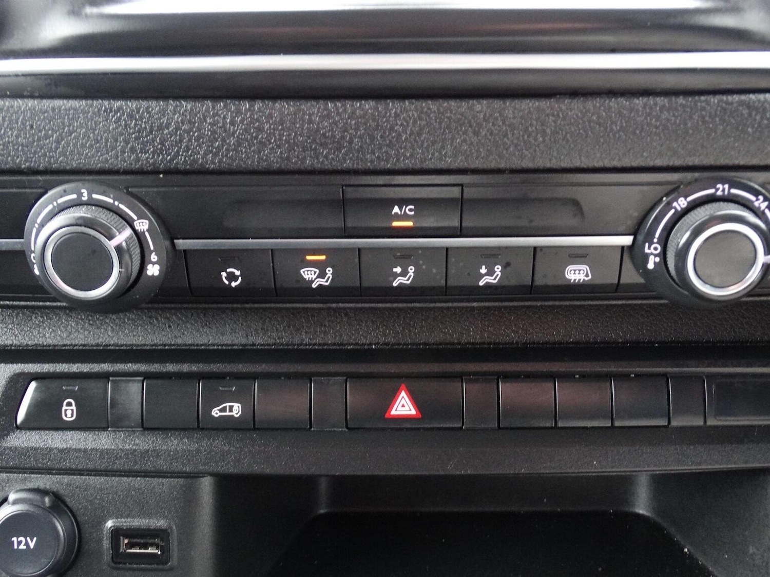 Used Vauxhall Vivaro 2023 for sale - 77595486: Photo 24