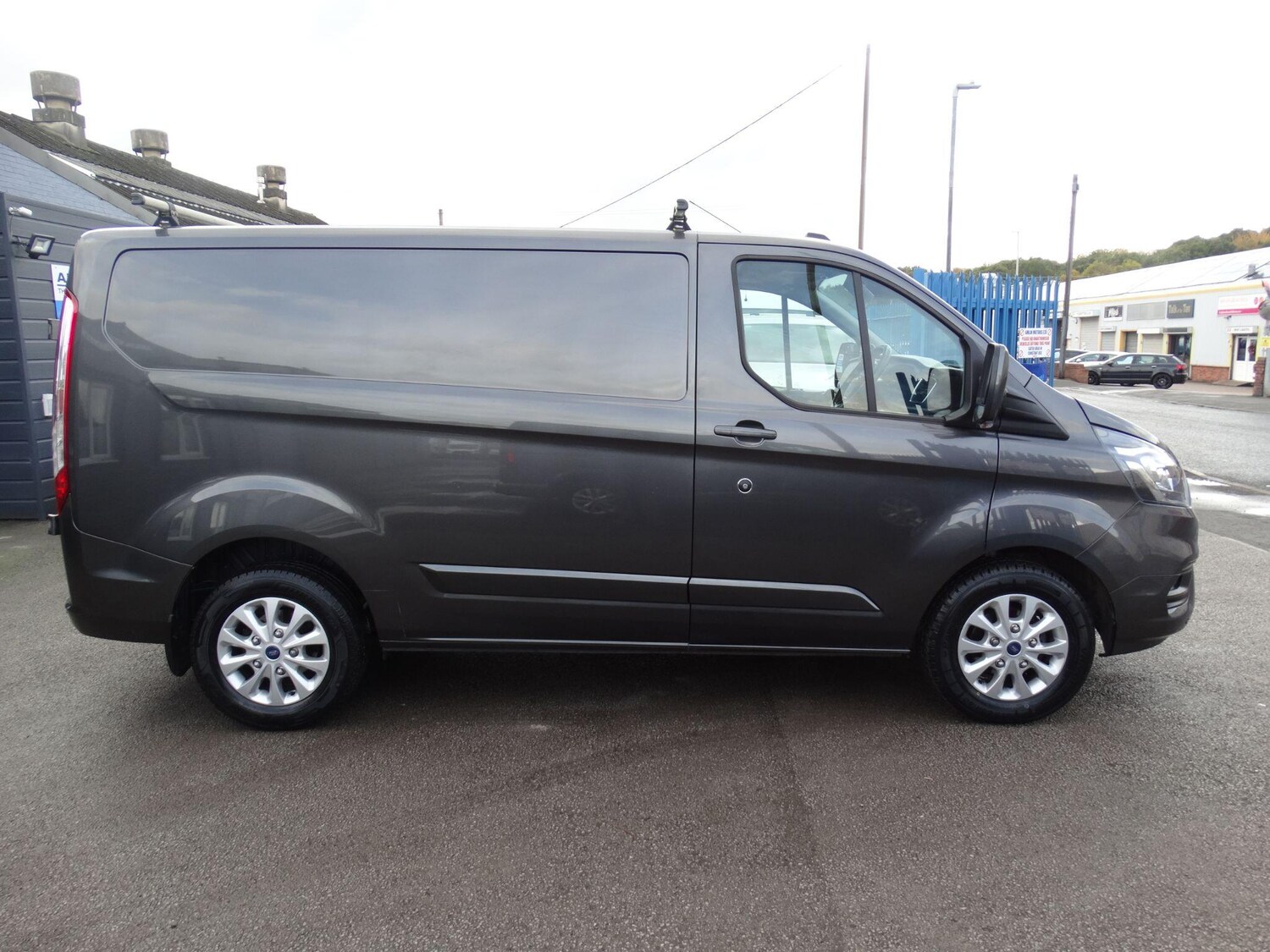 Used Ford Transit Custom 2020 for sale - 76398310: Photo 4