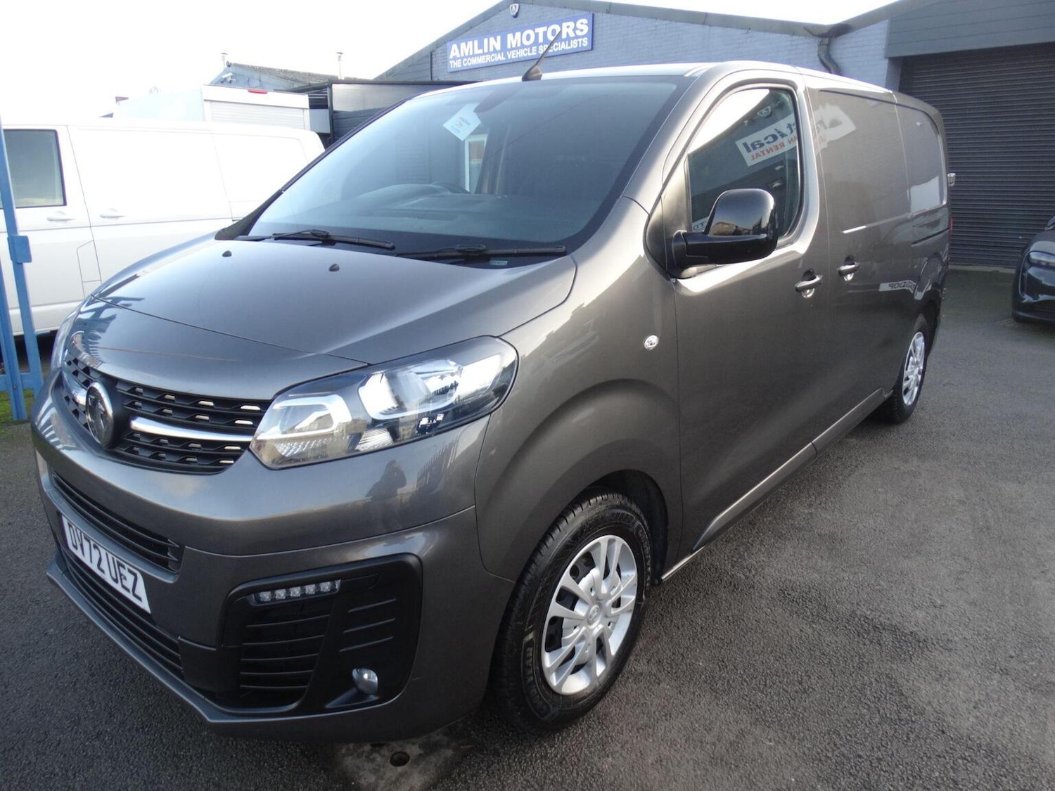 Used Vauxhall Vivaro 2022 for sale - 76741292: Photo 1