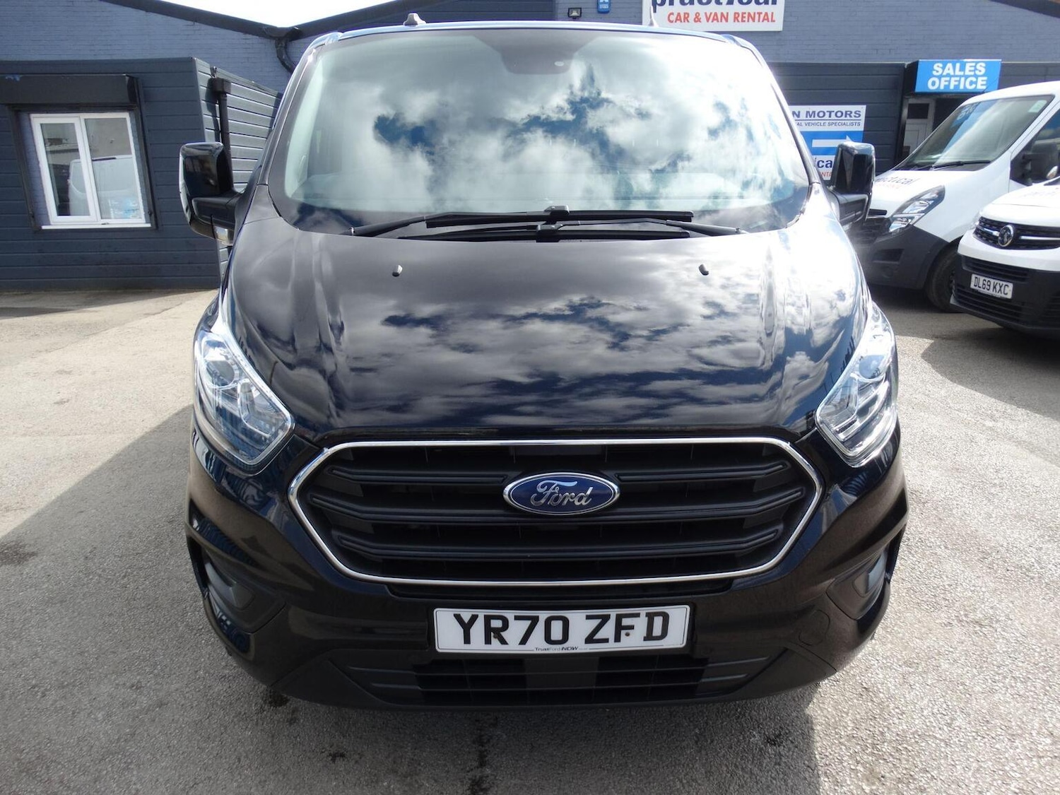 Used Ford Transit Custom 2020 for sale - 78112068: Photo 2