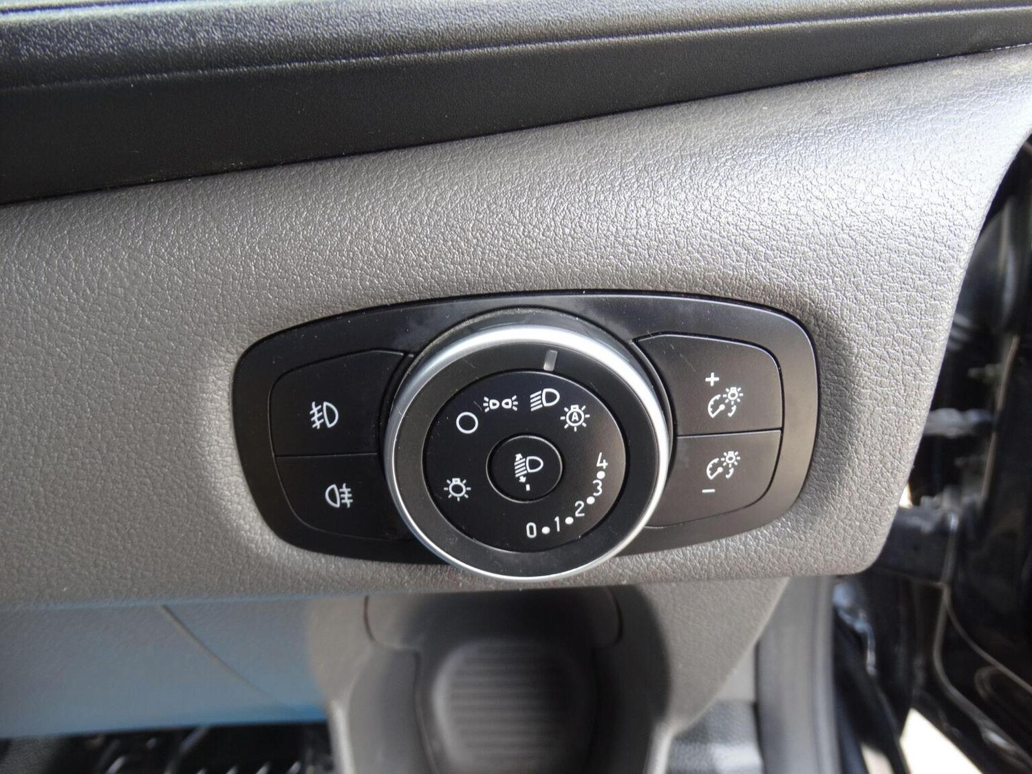 Used Ford Transit Custom 2020 for sale - 78112068: Photo 30