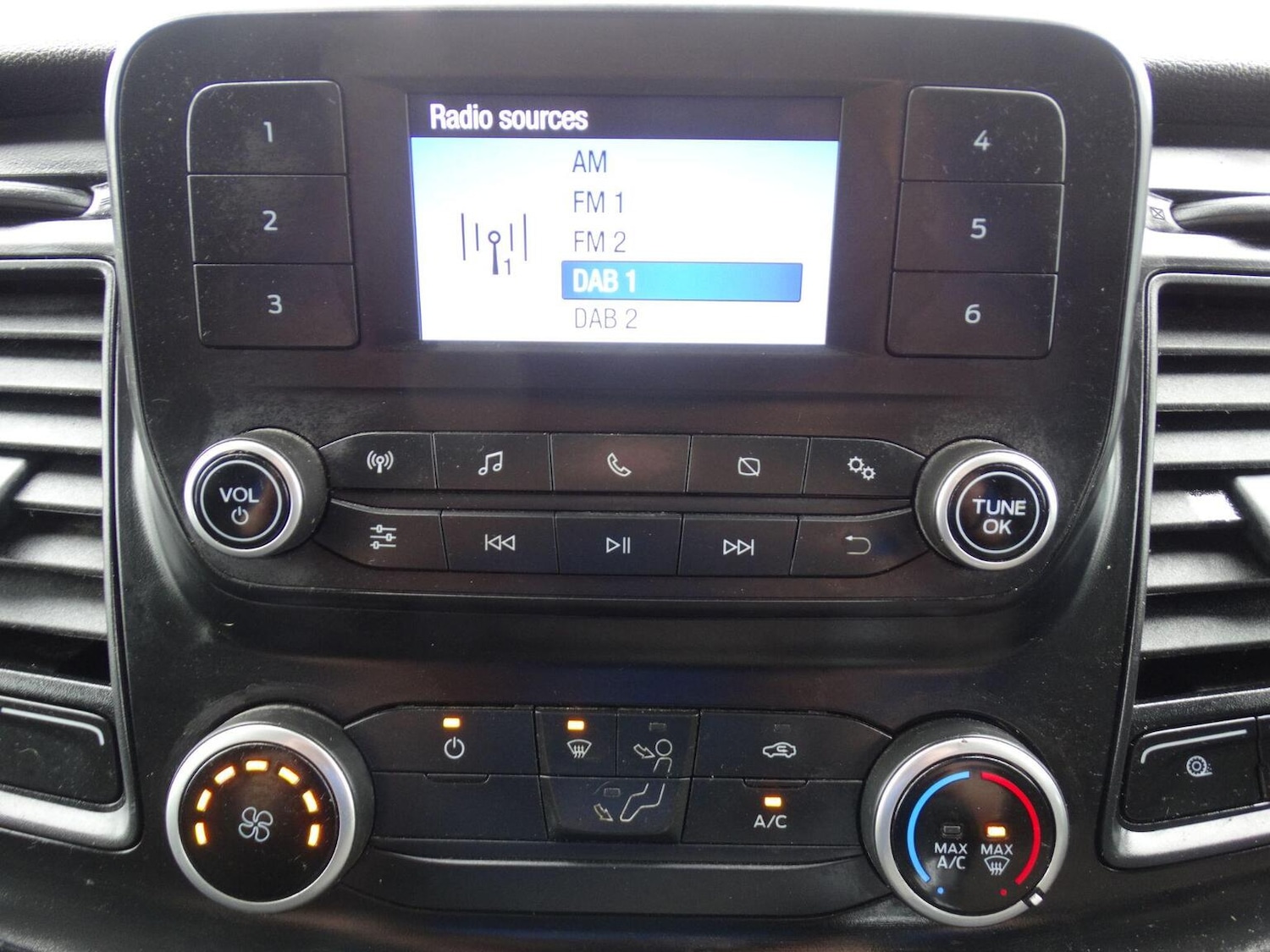 Used Ford Transit 2022 for sale - 77687696: Photo 18