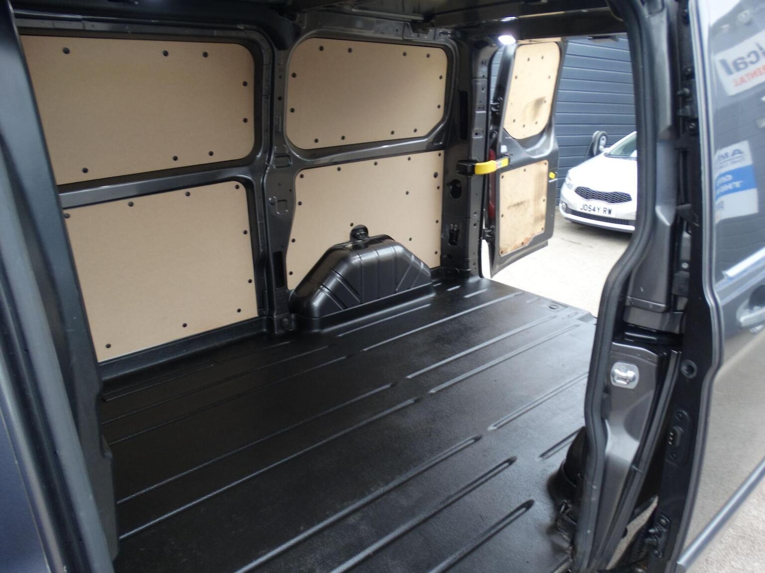 Used Ford Transit Custom 2020 for sale - 78098284: Photo 11