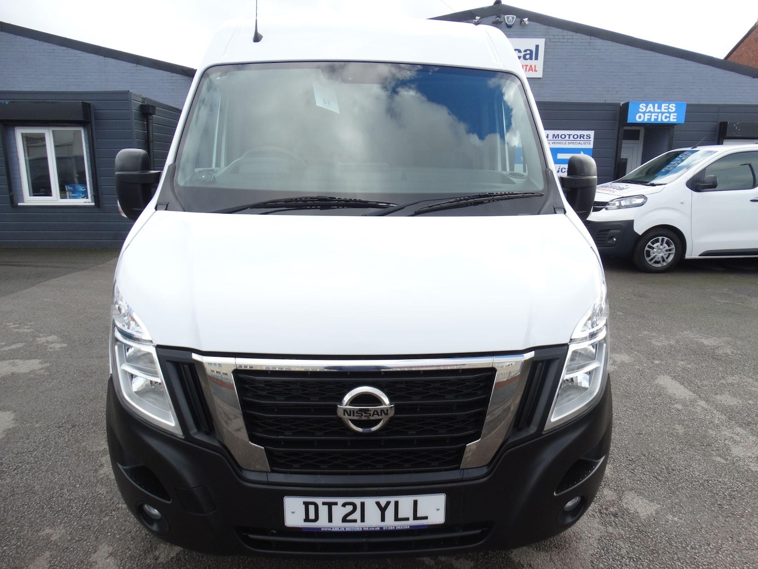 Used Nissan NV400 2021 for sale - 76326632: Photo 2