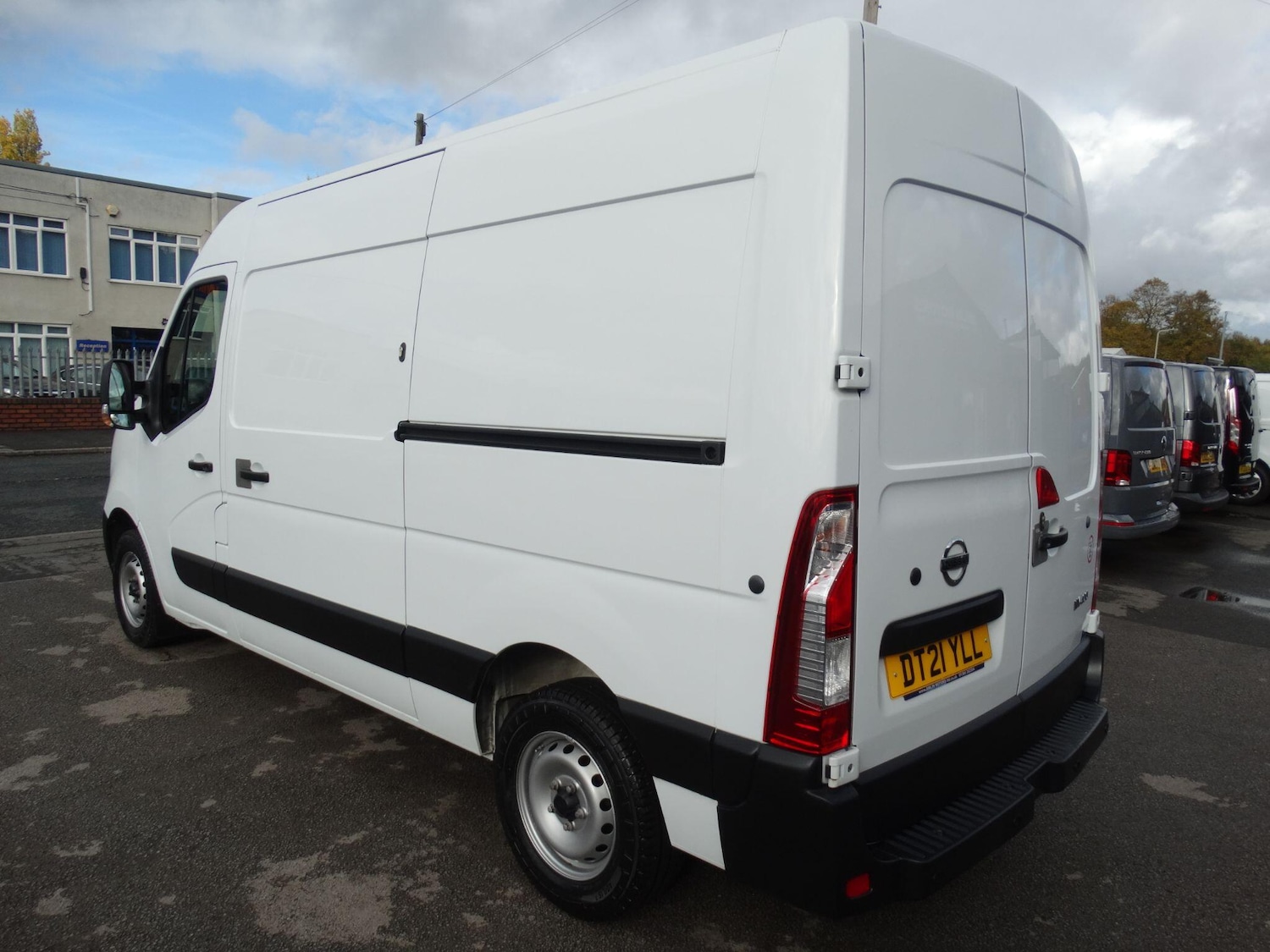 Used Nissan NV400 2021 for sale - 76326632: Photo 8