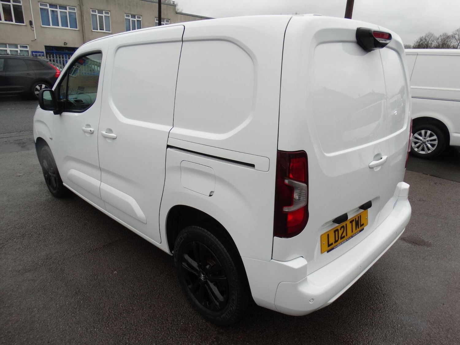 Used Citroen Berlingo 2021 for sale - 76785004: Photo 8