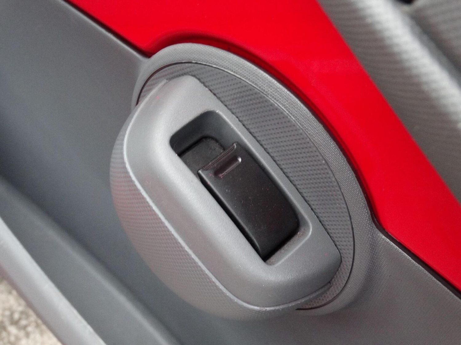 Used Toyota AYGO 2010 for sale - 77370572: Photo 18