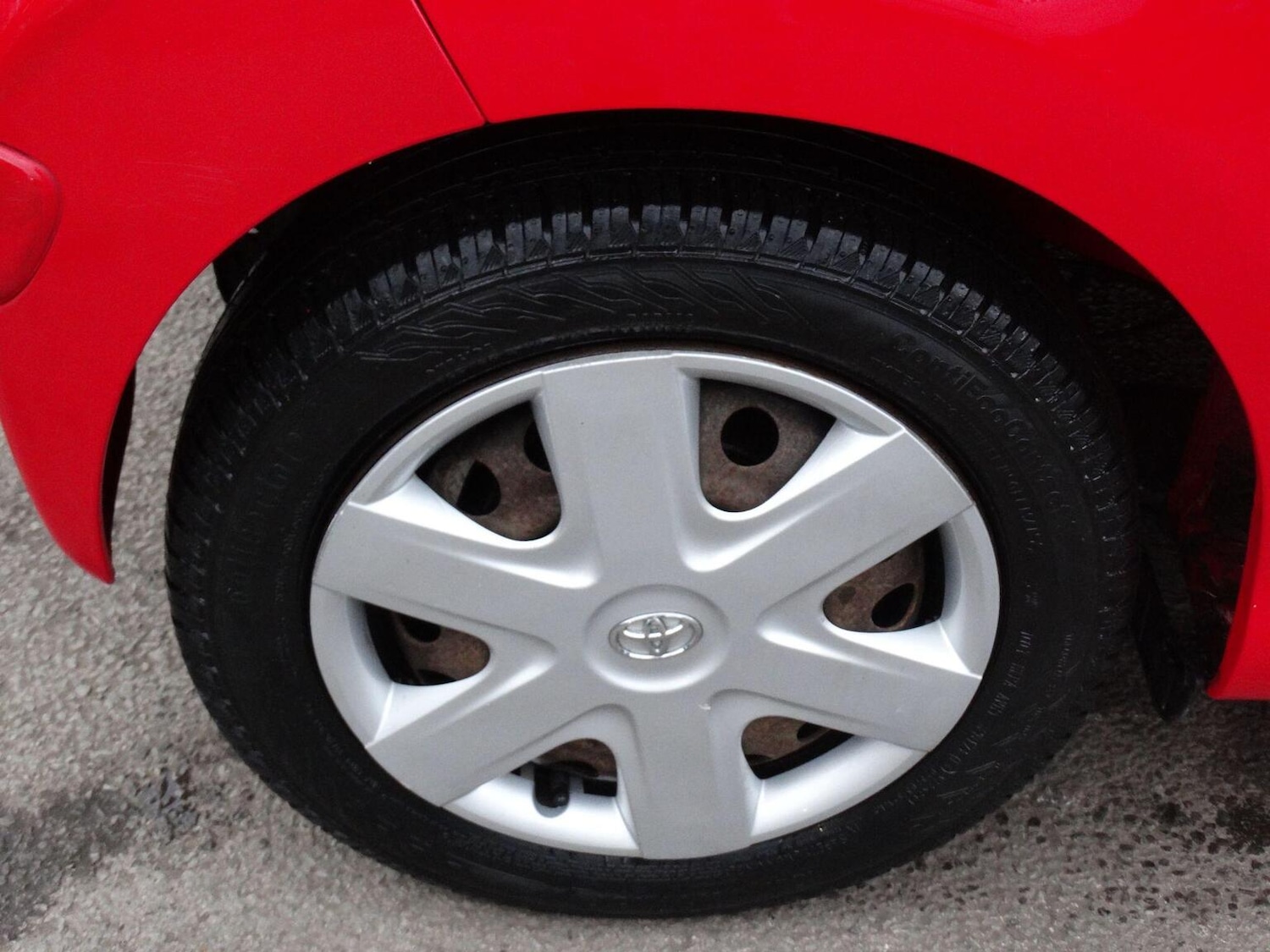 Used Toyota AYGO 2010 for sale - 77370572: Photo 21