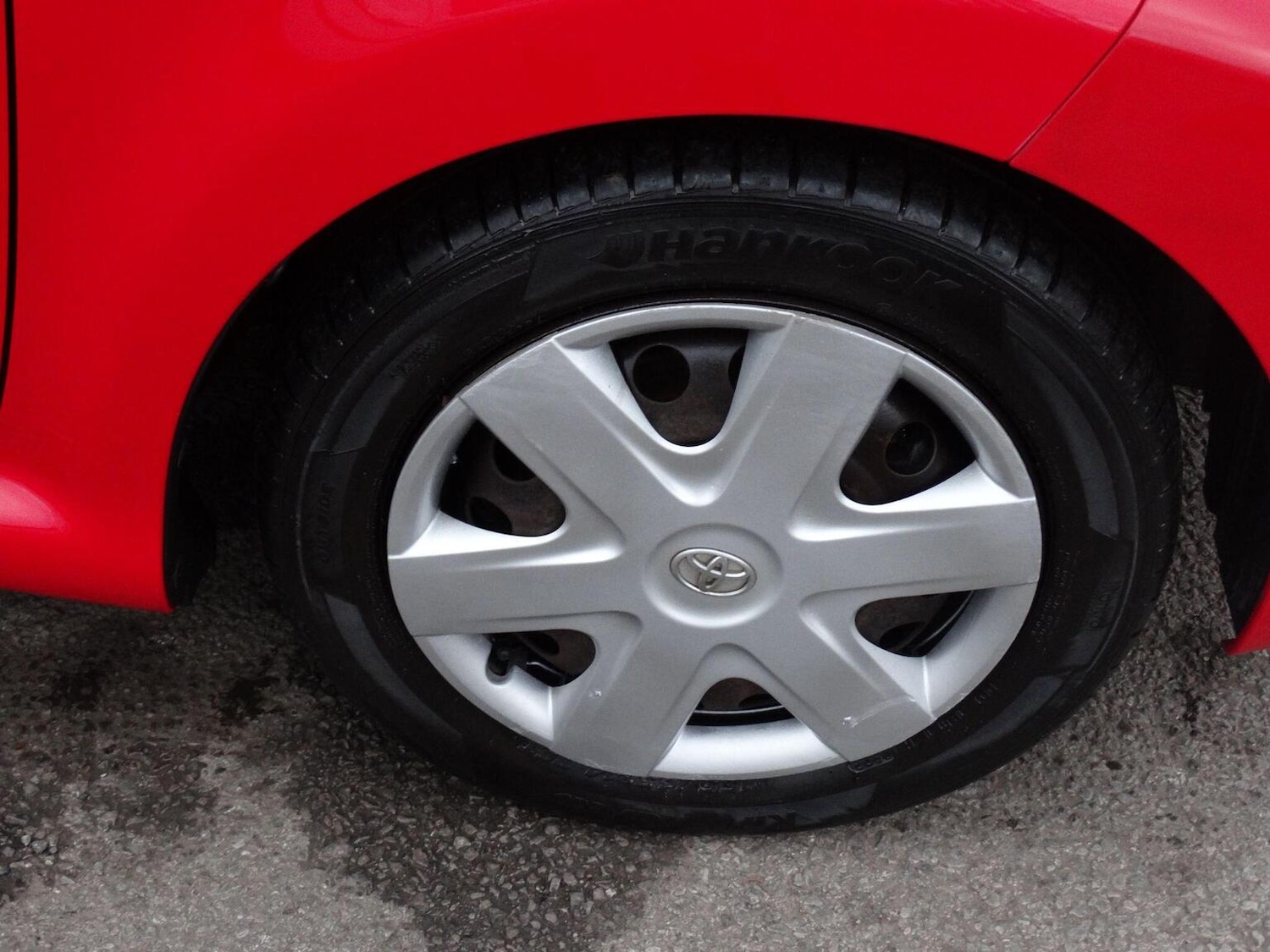 Used Toyota AYGO 2010 for sale - 77370572: Photo 24