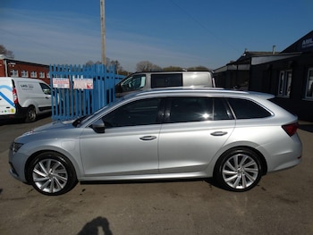Used Skoda Octavia 2022 for sale - 77796870: Photo