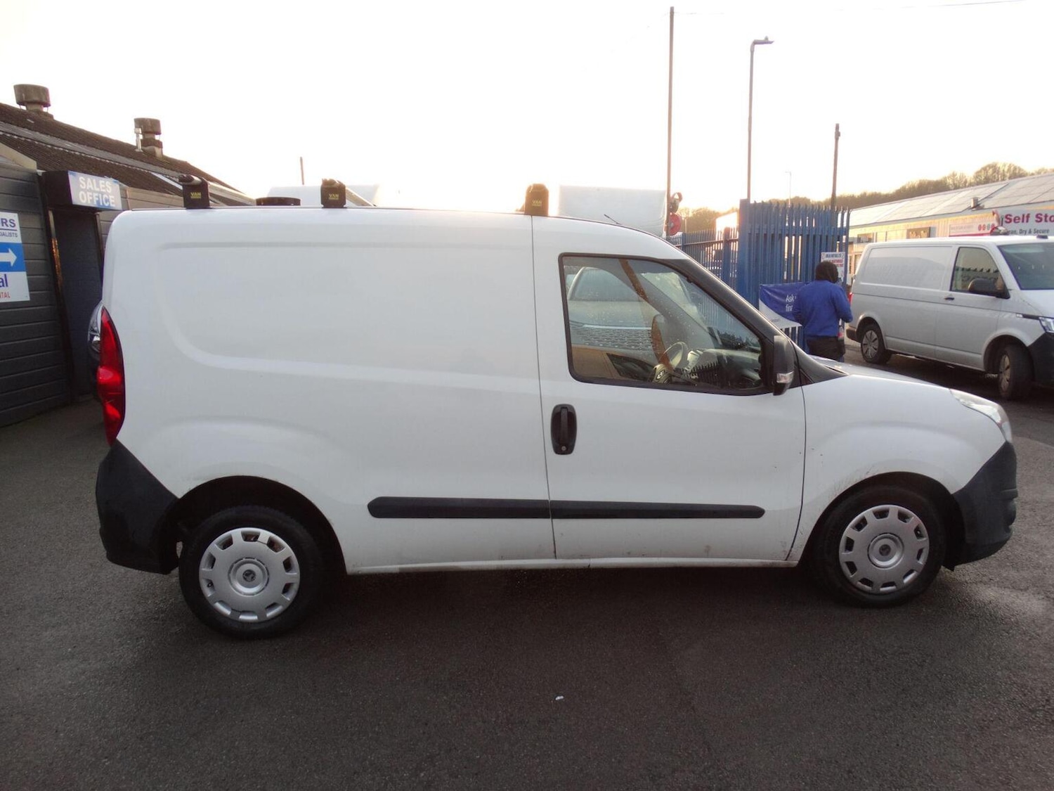 Used Vauxhall Combo 2016 for sale - 76963265: Photo 5