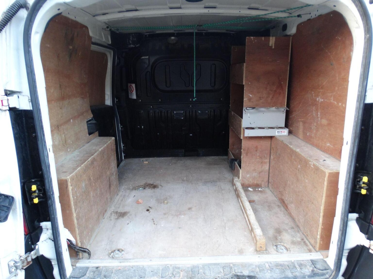 Used Vauxhall Combo 2016 for sale - 76963265: Photo 9