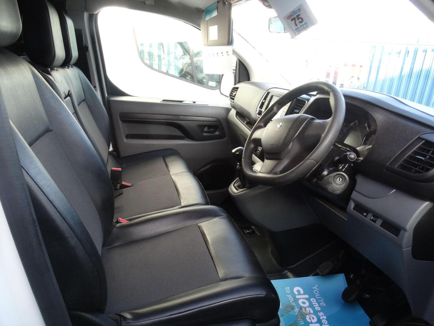 Used Peugeot Expert 2020 for sale - 76769949: Photo 9