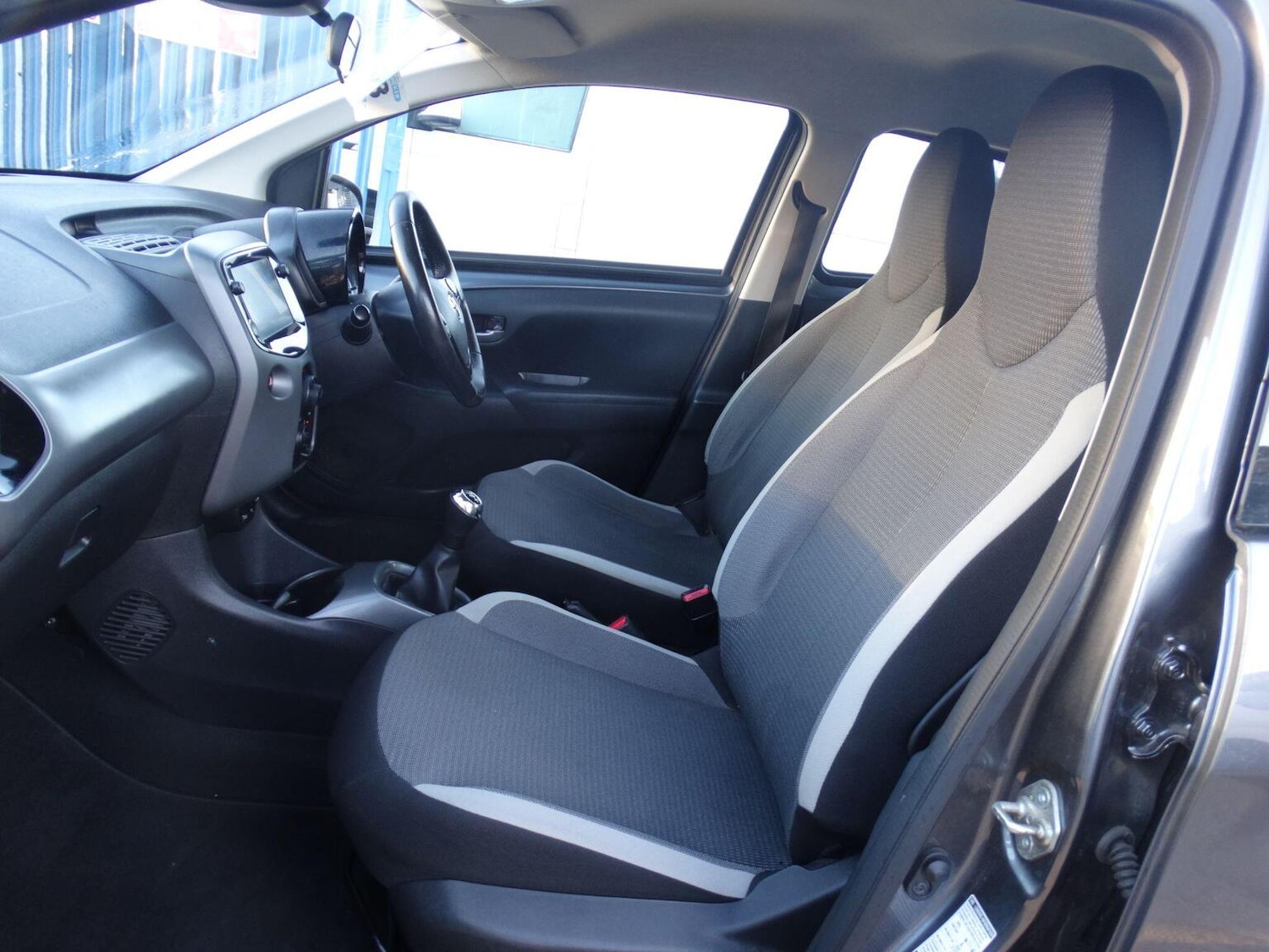 Used Toyota AYGO 2021 for sale - 76712812: Photo 11