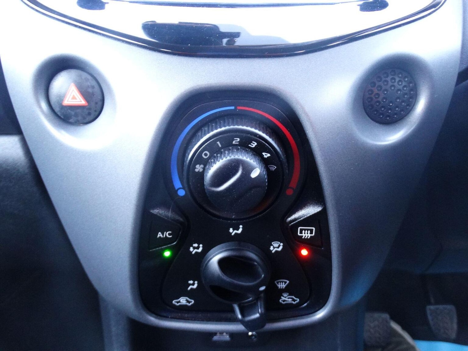 Used Toyota AYGO 2021 for sale - 76712812: Photo 22