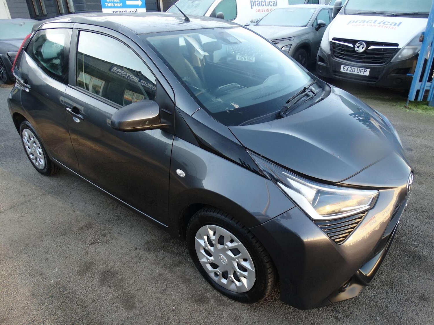 Used Toyota AYGO 2021 for sale - 76712812: Photo 3
