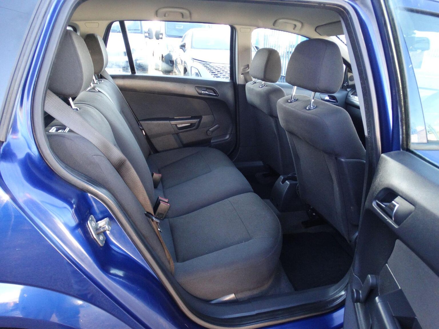 Used Vauxhall Astra 2009 for sale - 76935347: Photo 10