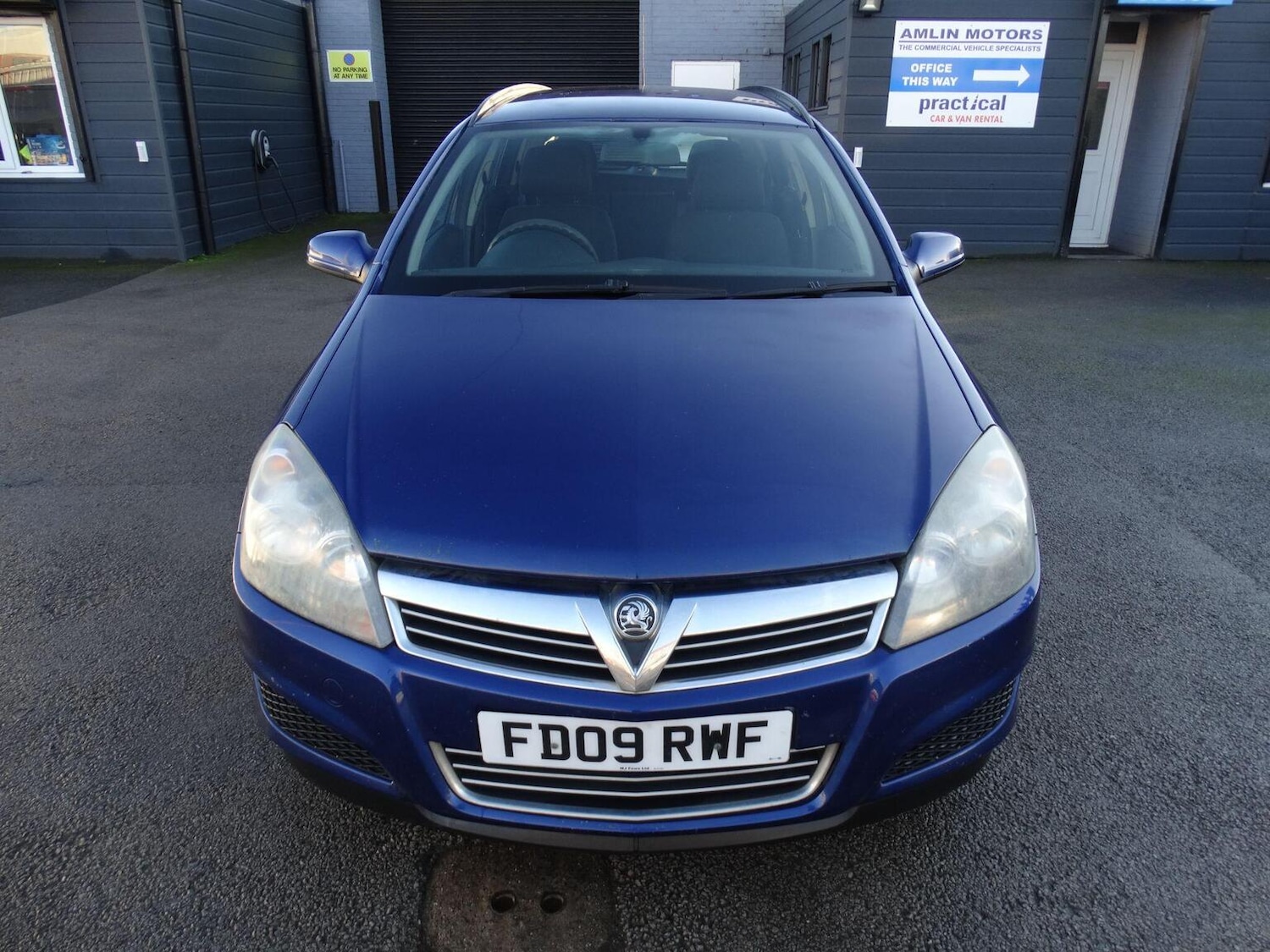 Used Vauxhall Astra 2009 for sale - 76935347: Photo 2