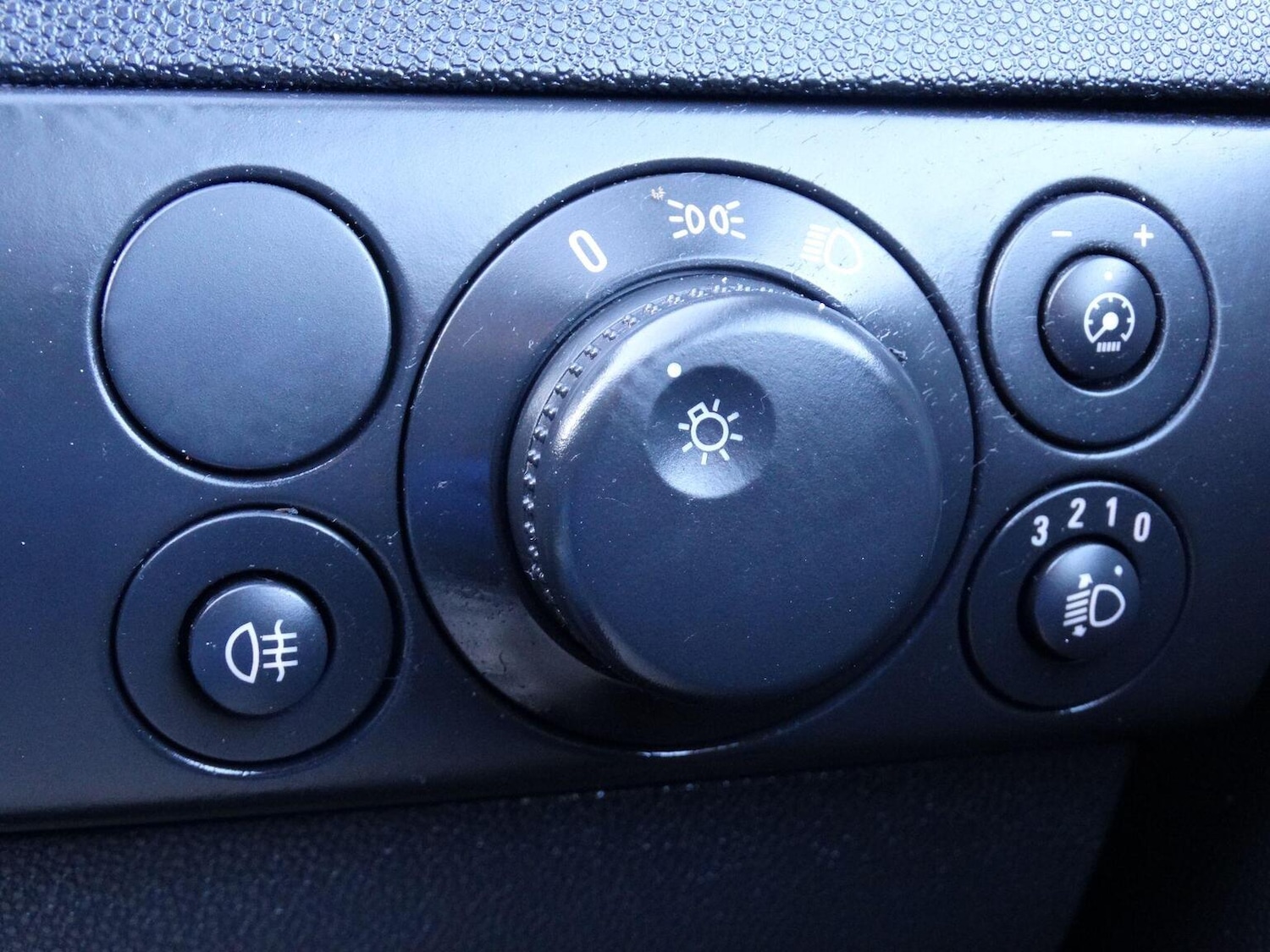 Used Vauxhall Astra 2009 for sale - 76935347: Photo 20