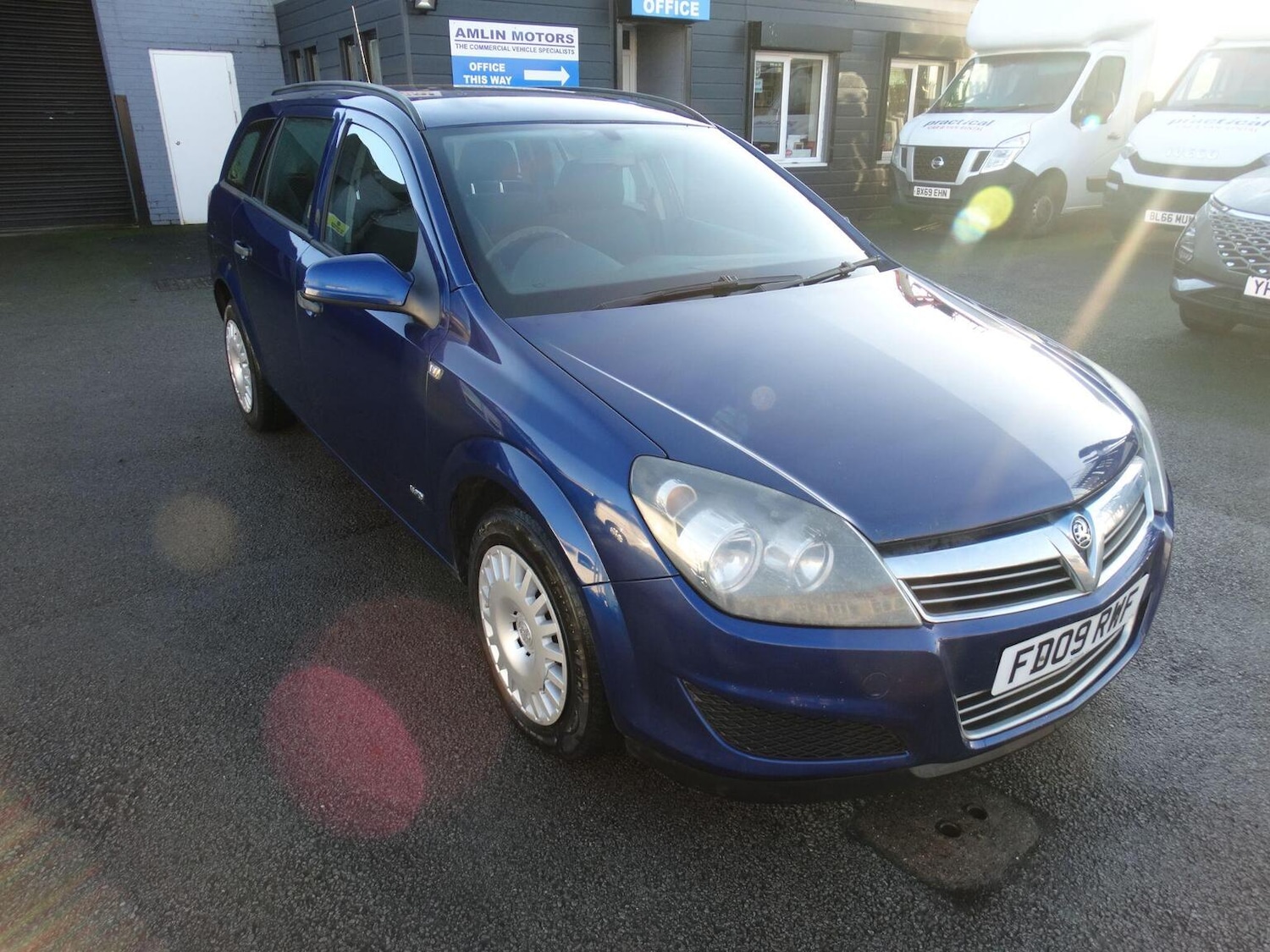 Used Vauxhall Astra 2009 for sale - 76935347: Photo 3
