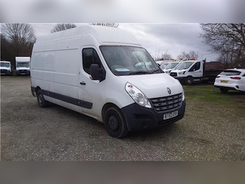 Renault Master feature image