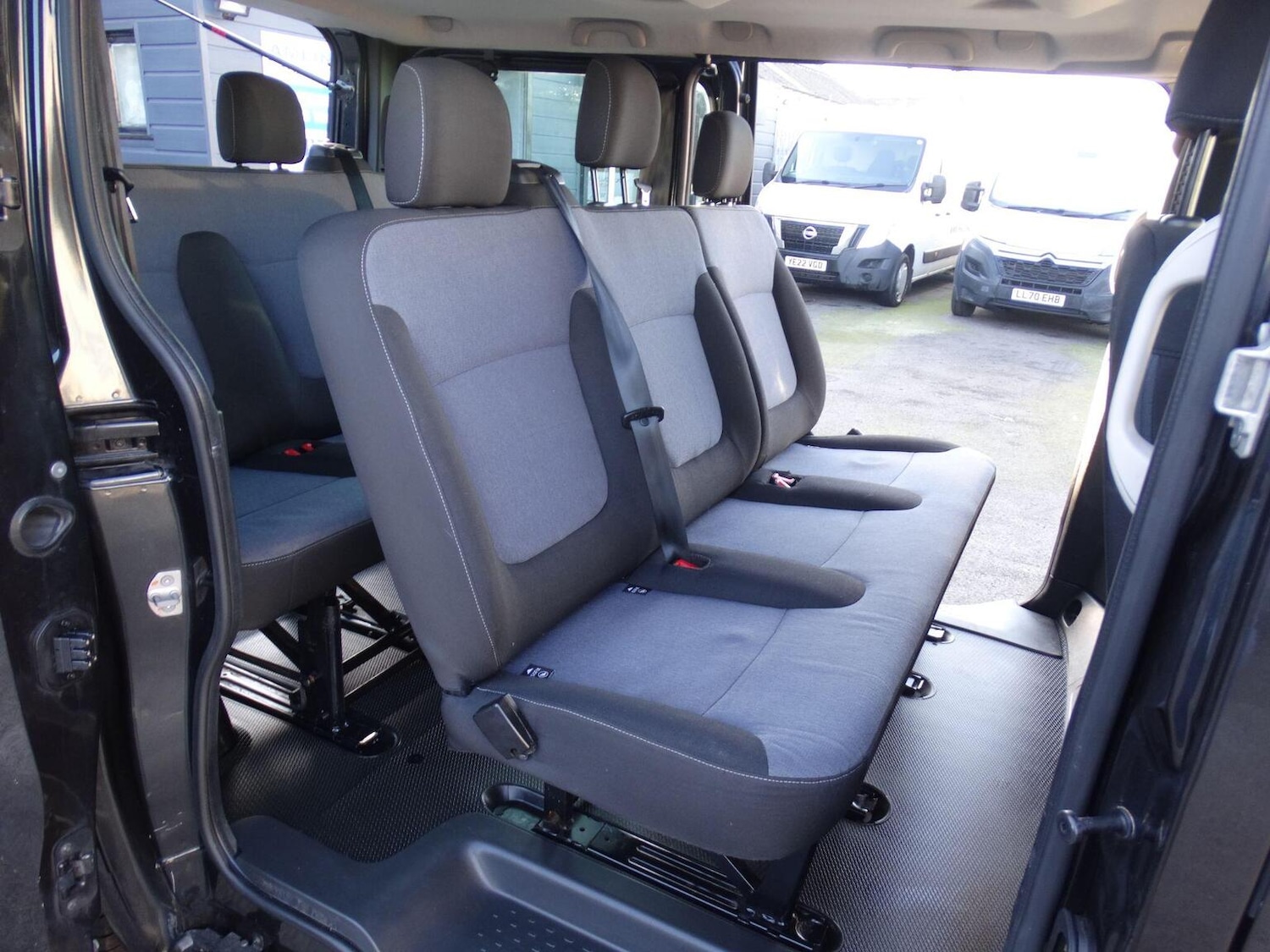 Used Vauxhall Vivaro 2017 for sale - 76656121: Photo 11