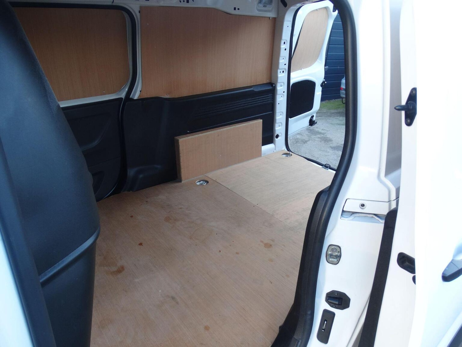 Used Vauxhall Combo 2019 for sale - 76649627: Photo 12