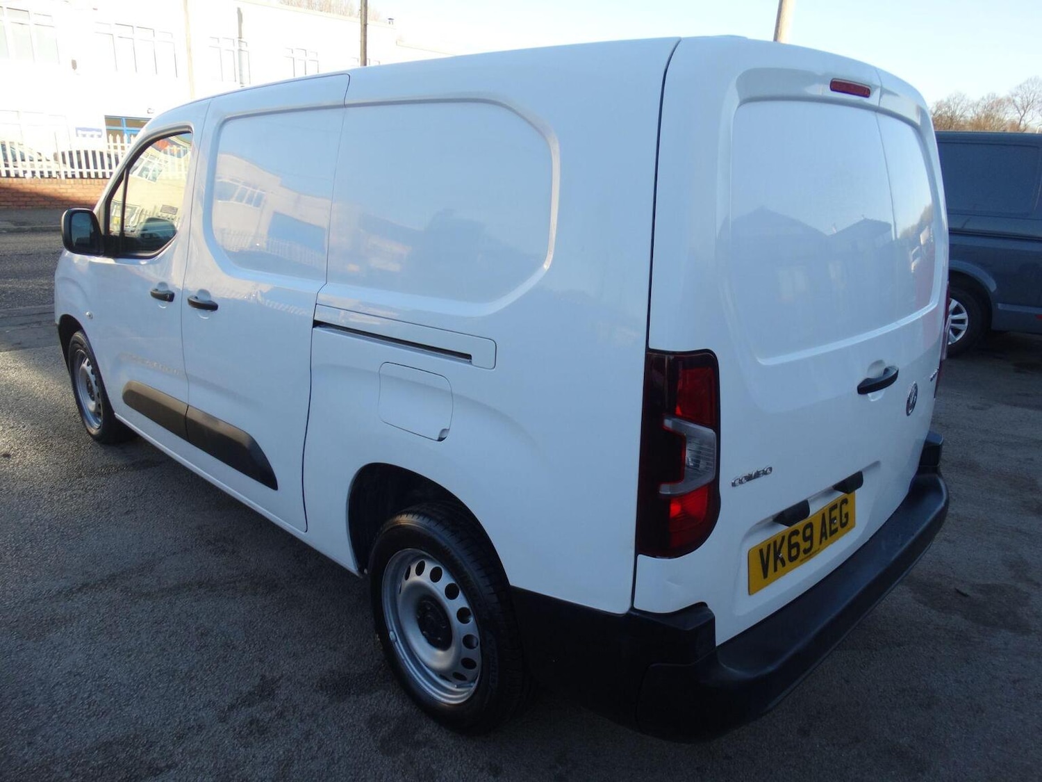 Used Vauxhall Combo 2019 for sale - 76649627: Photo 8