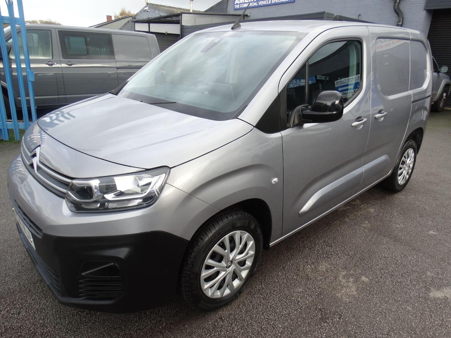 Used Citroen Berlingo 2024 for sale - 76649629: Photo 1