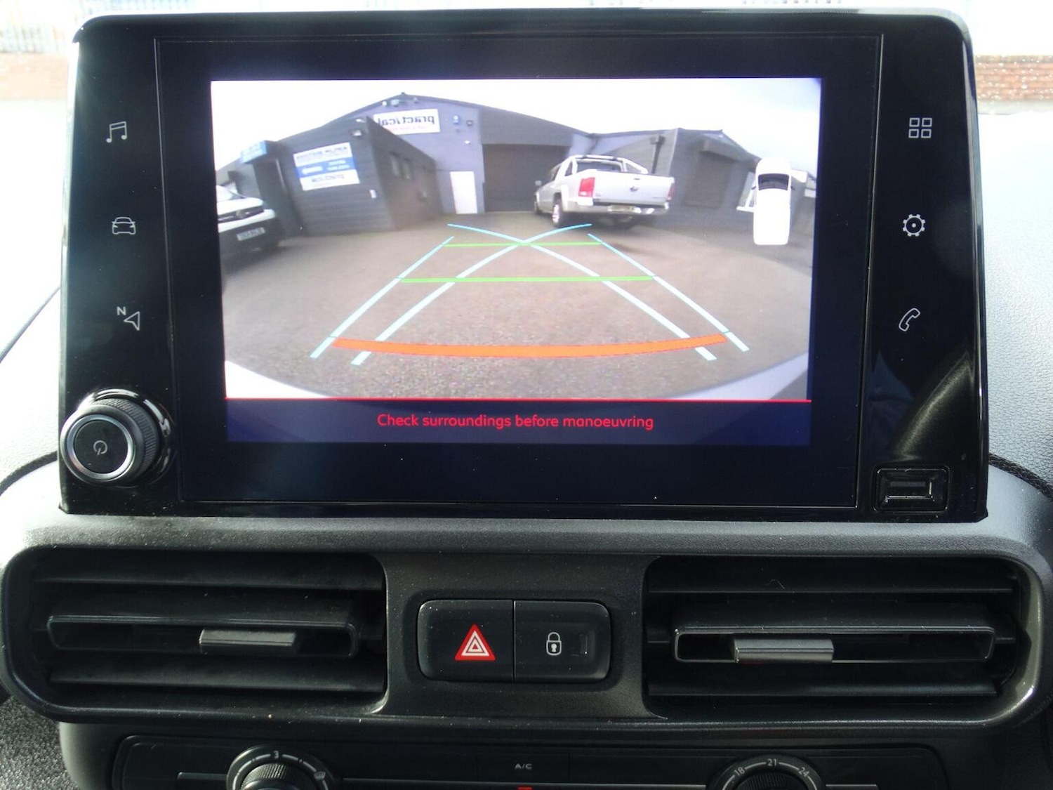 Used Citroen Berlingo 2024 for sale - 76649629: Photo 16