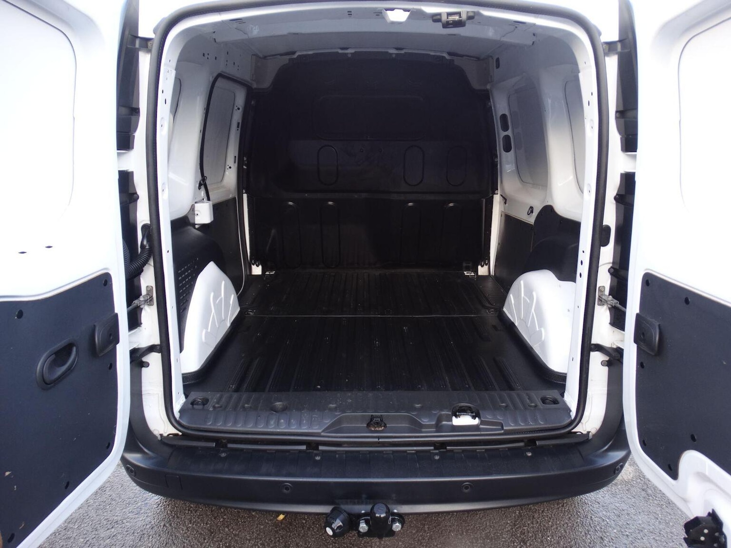 Used Nissan NV250 2020 for sale - 76649628: Photo 12