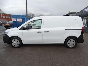 Used Nissan Other 2023 for sale - 78182909: Photo