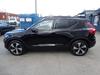 Used Volvo XC40 2021 for sale - 77915687: Photo